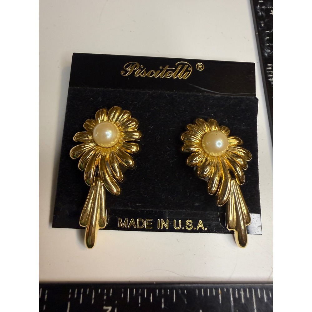 Piscitelli Gold Tone Faux Pearl Floral Clip On Earrings Made in USA 8502